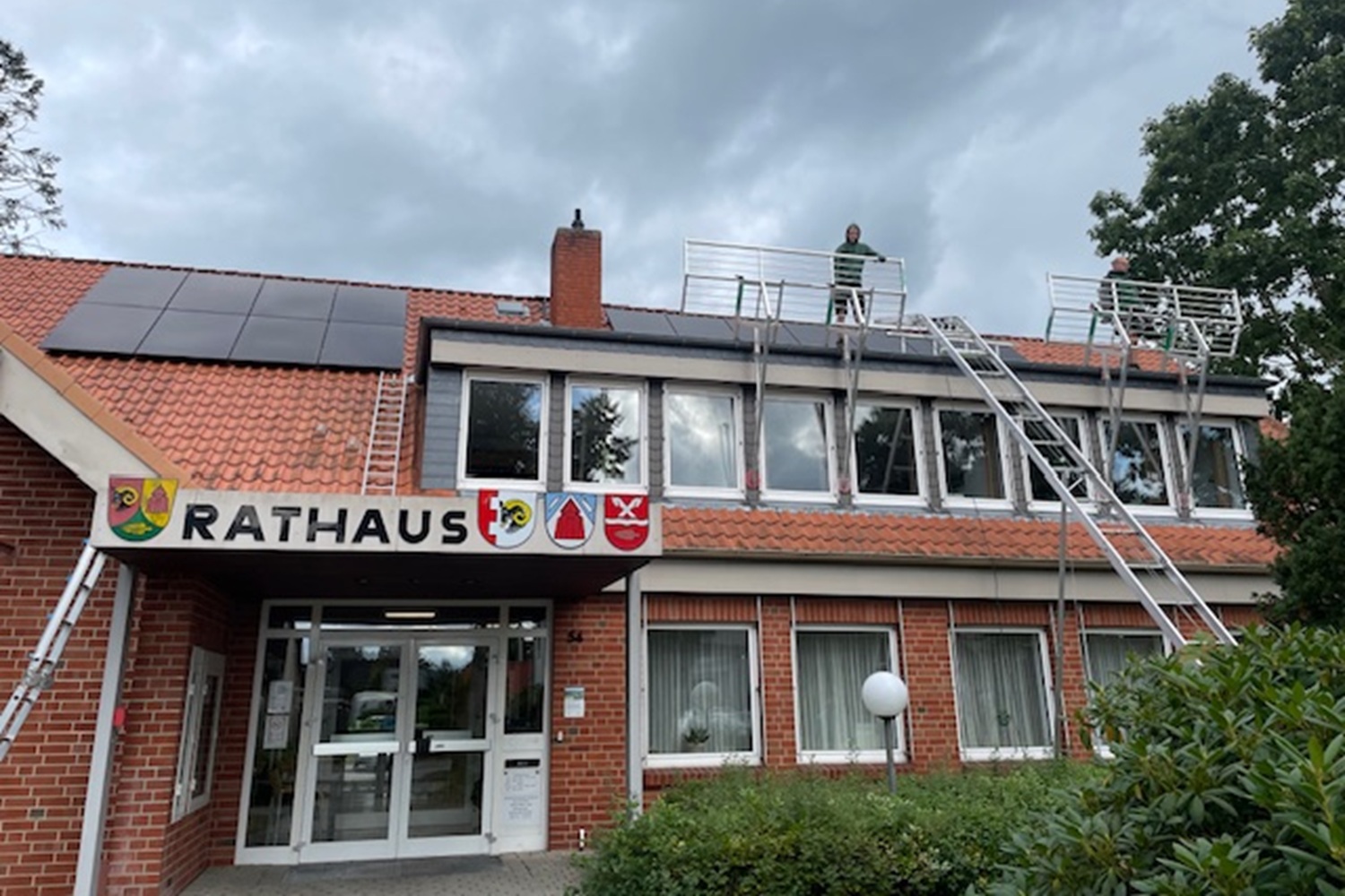 Rathaus im Kreis Uelzen (16 kWp / 10 kWh)