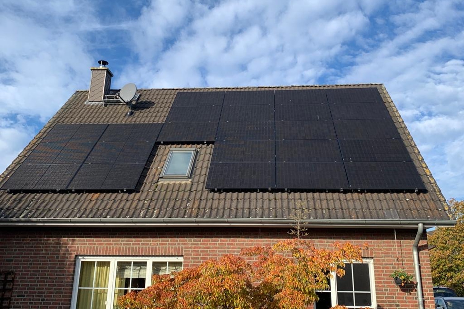 Anlage in Hanstedt mit bifaciale Glas-Glas-Module
